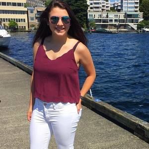 Meet your Posher, Julia